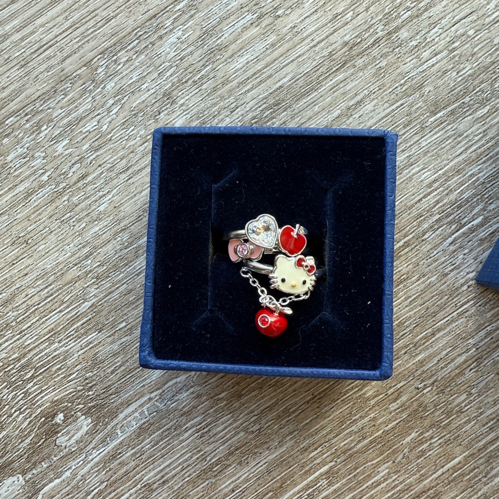 50th Anniversary Swarovski × SANRIO Hello Kitty 3-Ring Stackable Set